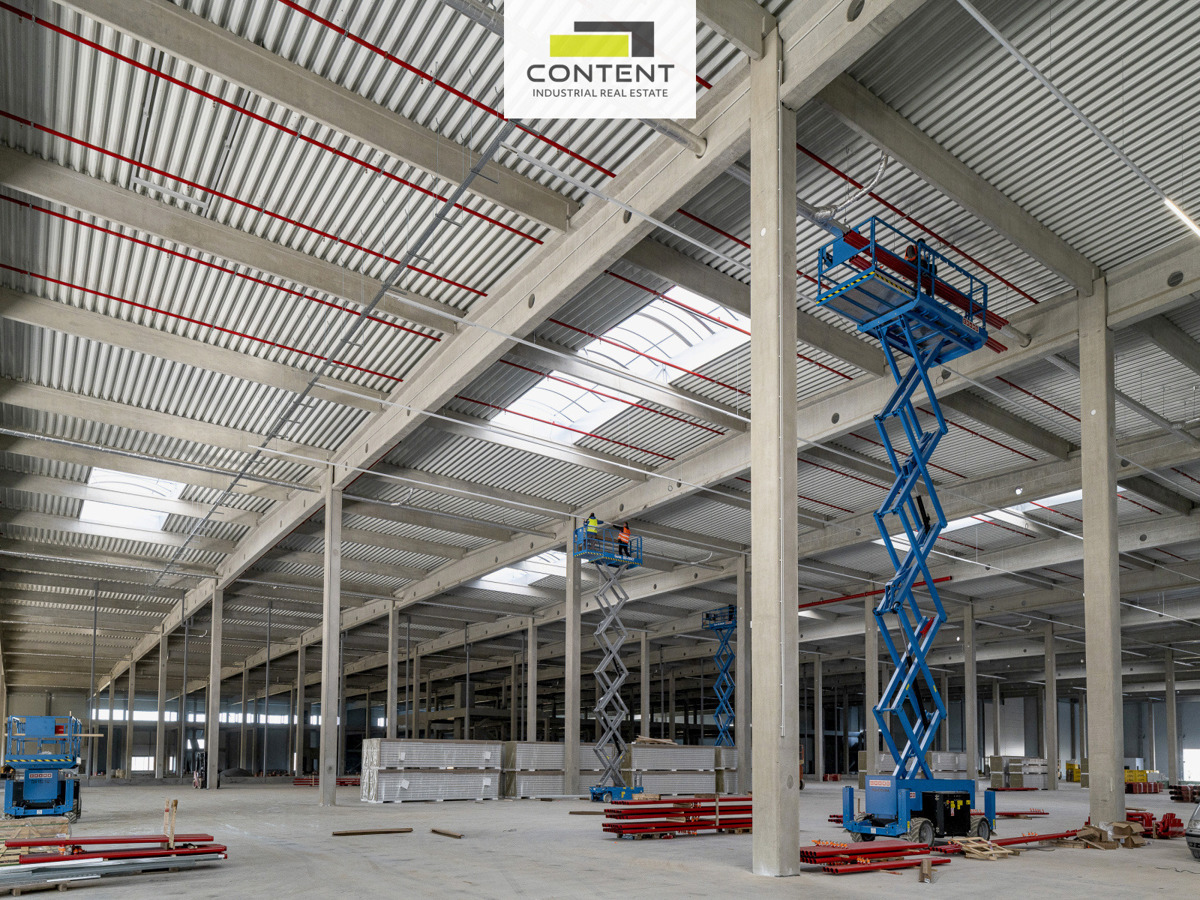 Hình ảnh 1 - Bất động sản thương mại cho thuê · 5 000 m²