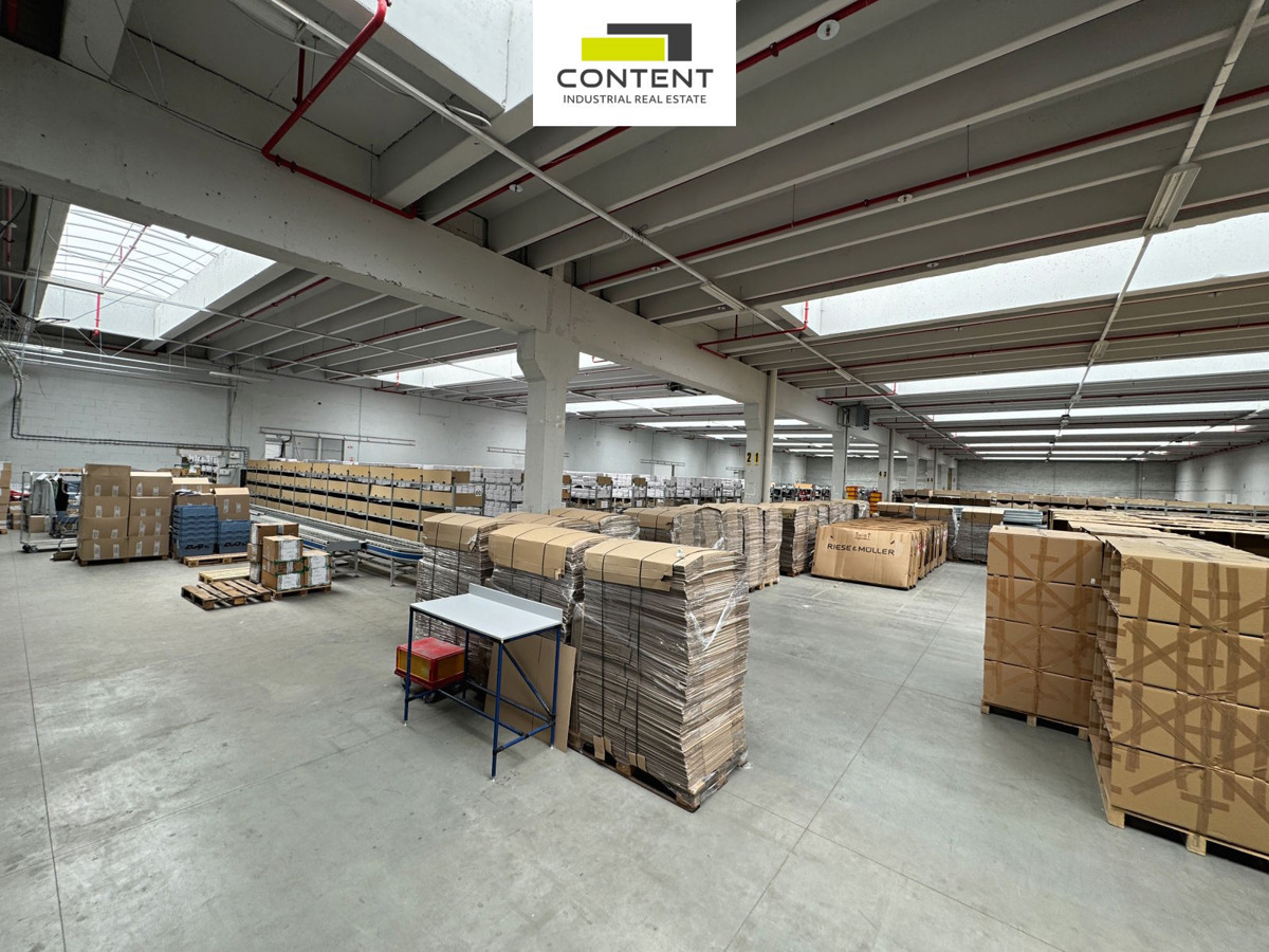 Photo 3 - Commercial property for rent · 2 000 m²