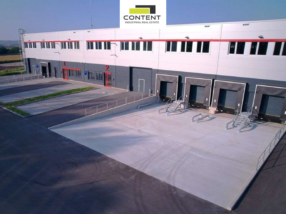Photo 1 - Commercial property for rent · 7 000 m²