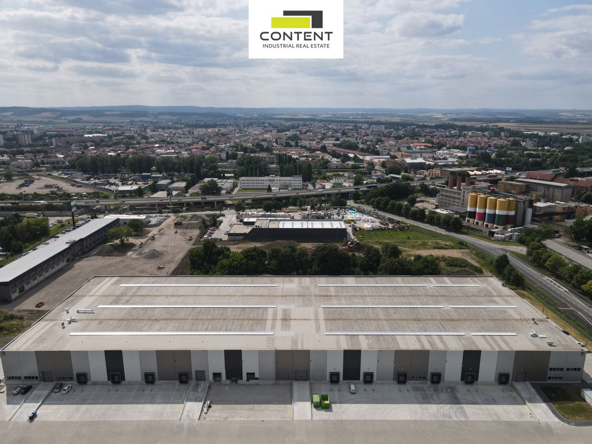 Hình ảnh 4 - Bất động sản thương mại cho thuê · 4 000 m²