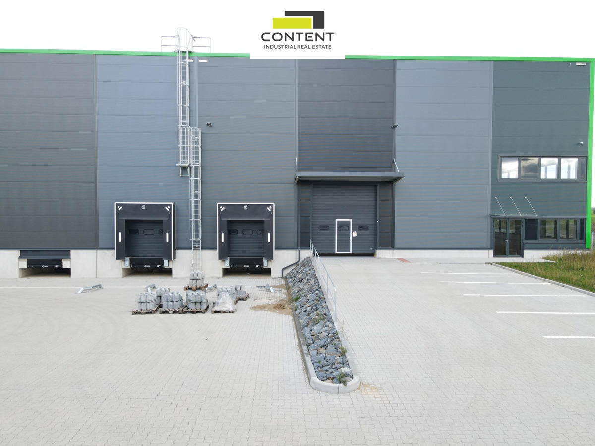 Photo 3 - Commercial property for rent · 3 500 m²