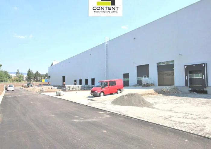 Hình ảnh 2 - Bất động sản thương mại cho thuê · 2 968 m²
