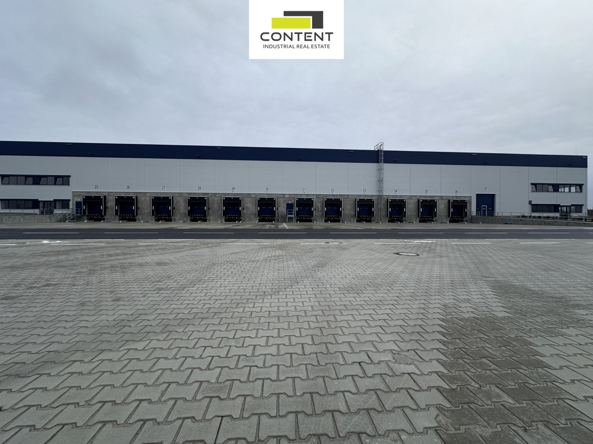 Photo 1 - Commercial property for rent · 22 600 m²