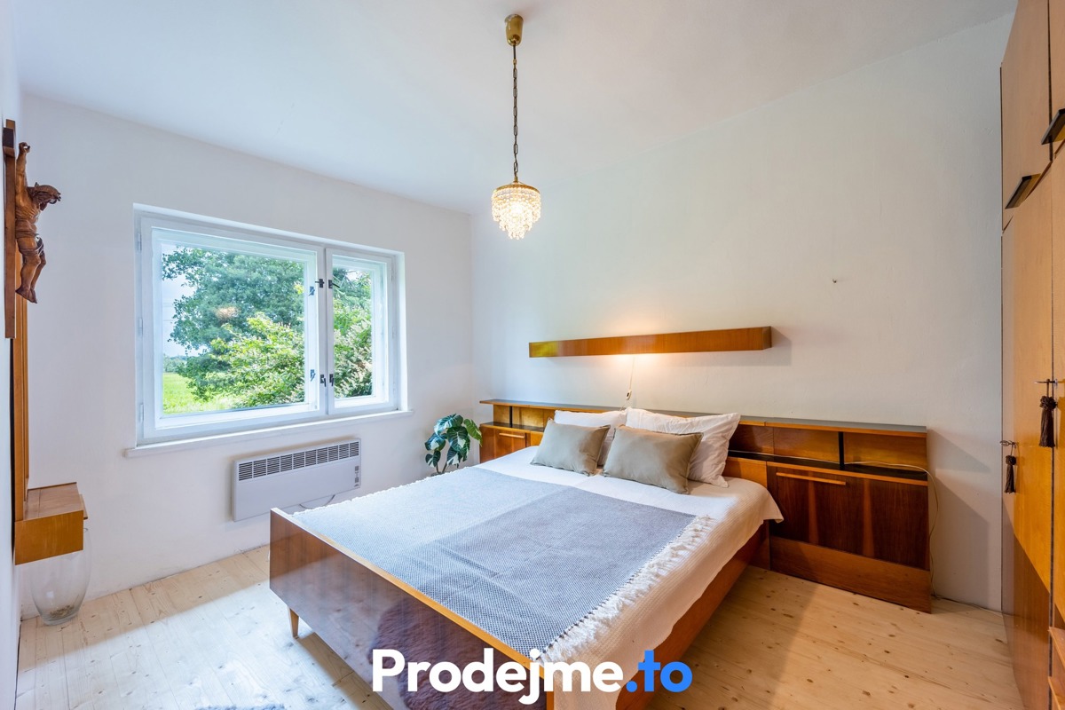 Fotografie 3 - Prodej domu · Rodinný · 214 m² · 3 pokoje