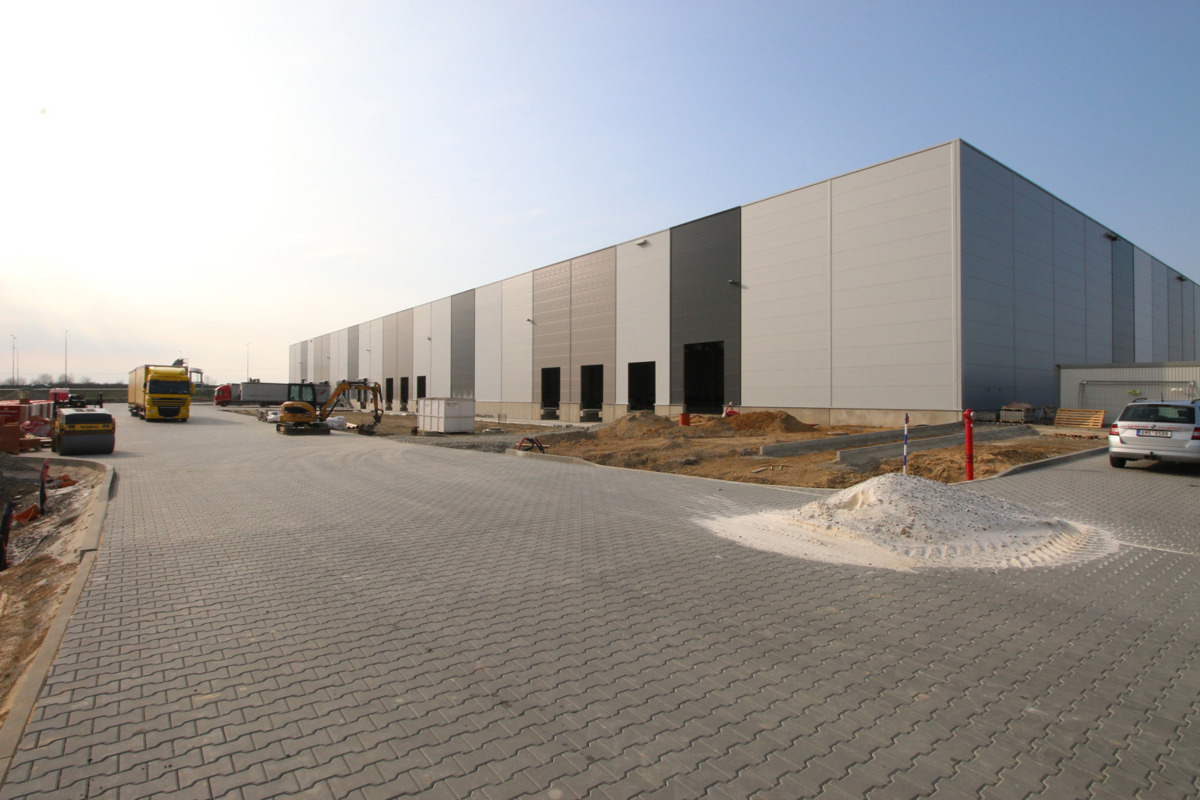 Hình ảnh 3 - Bất động sản thương mại cho thuê · 6 800 m²