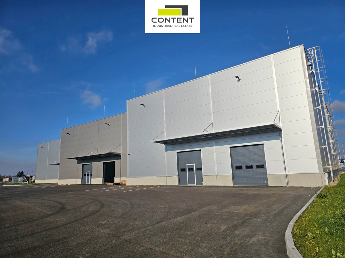 Photo 2 - Commercial property for rent · 816 m²