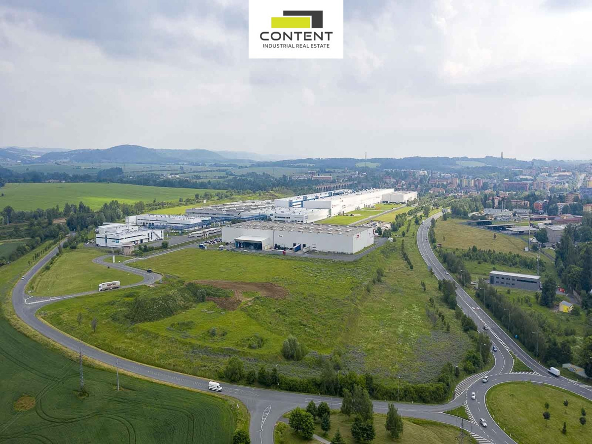 Photo 4 - Commercial property for rent · 7 776 m²