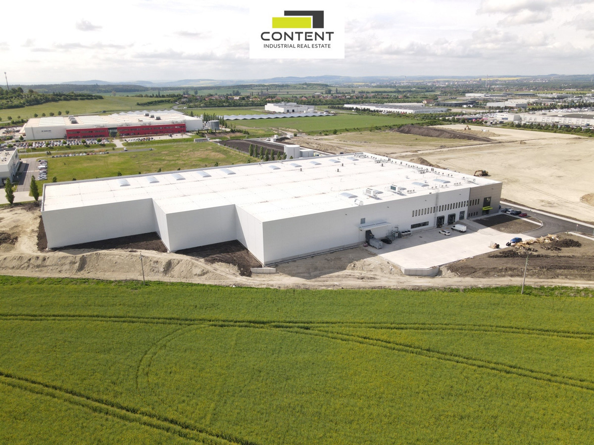 Photo 4 - Commercial property for rent · 24 442 m²