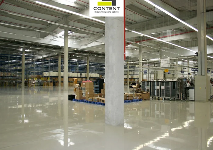 Hình ảnh 4 - Bất động sản thương mại cho thuê · 5 000 m²