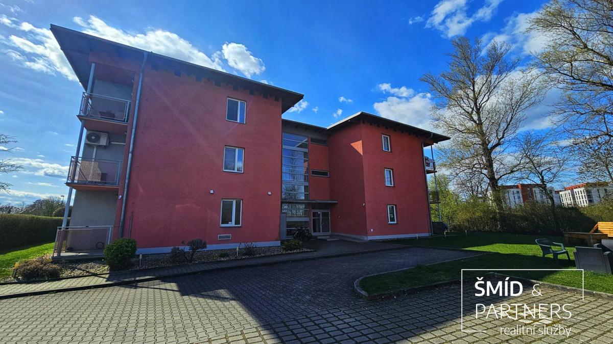 Photo 2 - Apartment for rent · 4+kk · 104 m²