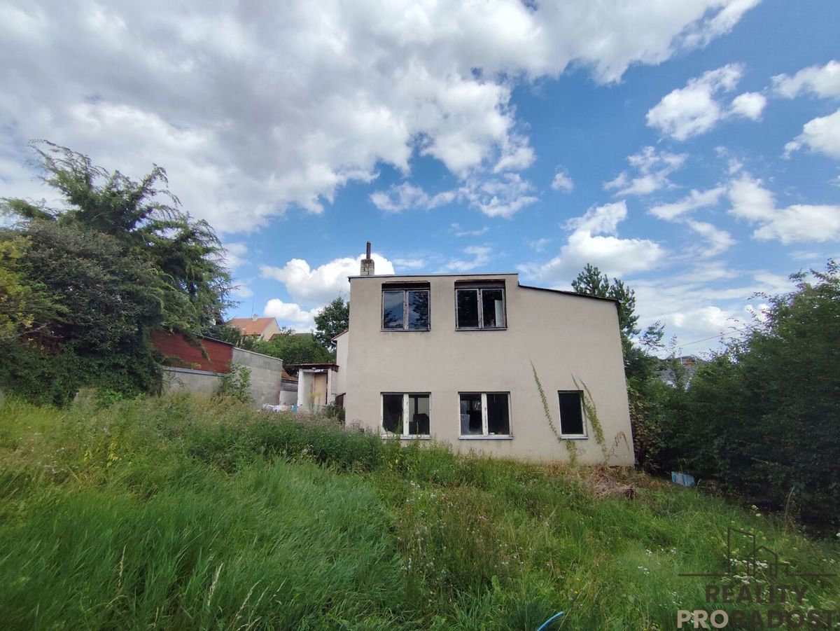 Фото 4 - Продаж ділянки · Під забудову · 732 m²