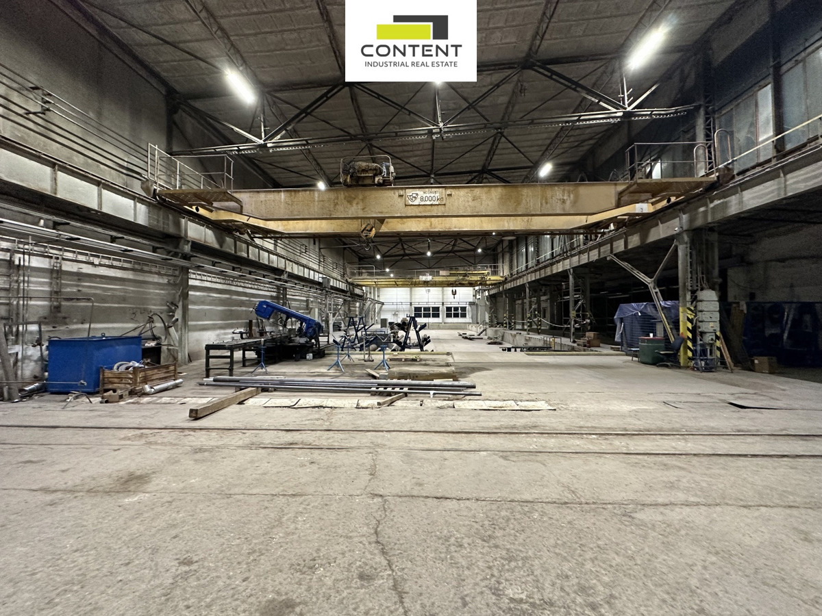 Photo 3 - Commercial property for rent · 7 684 m²