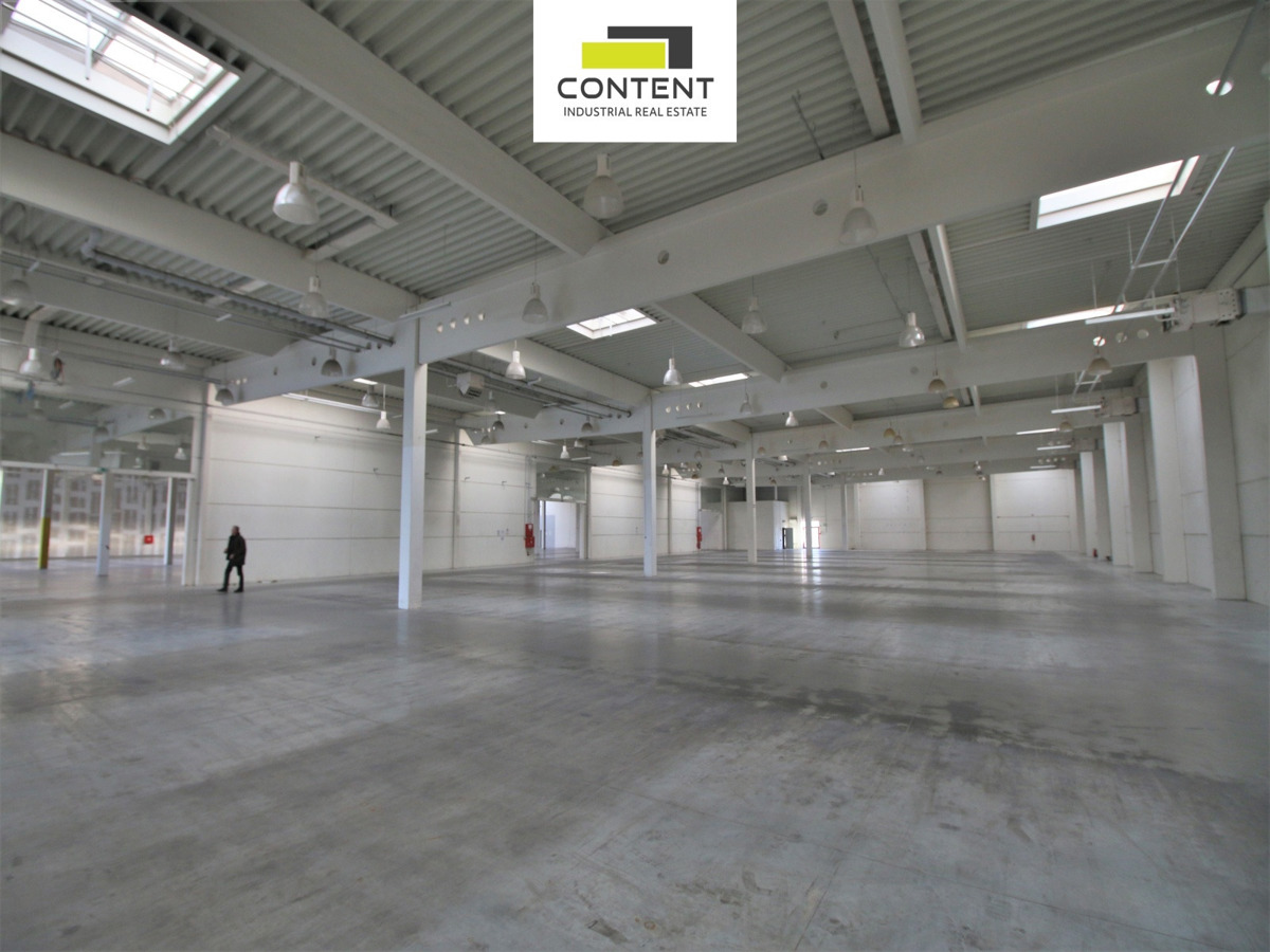 Photo 4 - Commercial property for rent · Warehouse · 3 570 m²