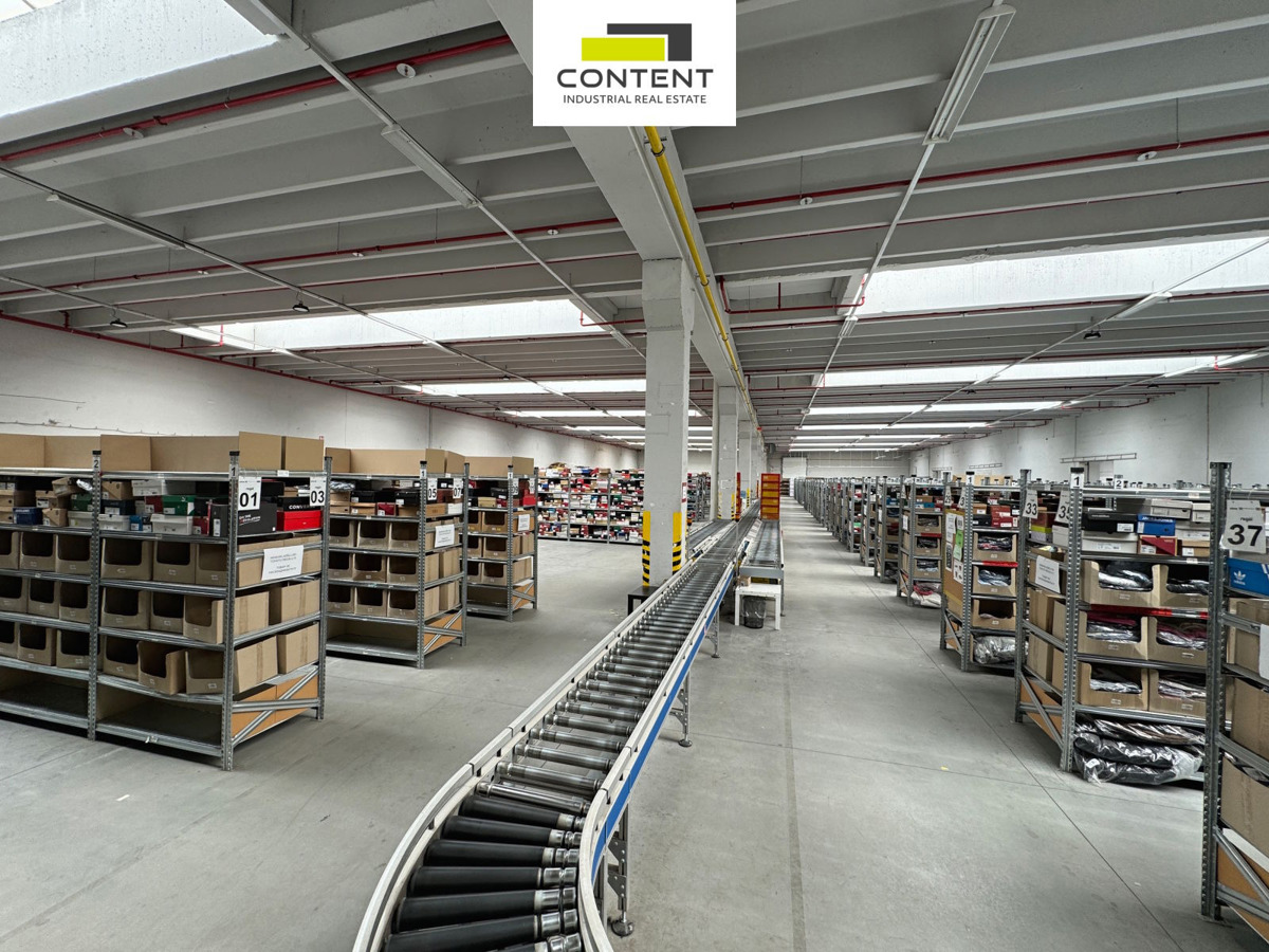 Photo 3 - Commercial property for rent · 4 000 m²