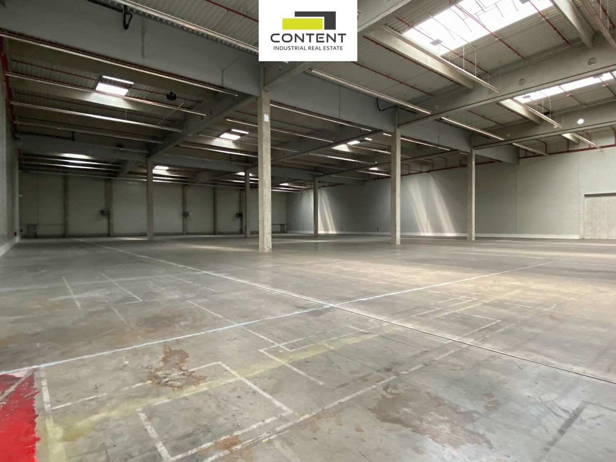 Fotografie 2 - Pronájem komerční nemovitosti · 9 917 m²