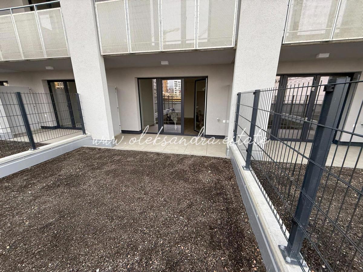 Photo 3 - Apartment for rent · 1+kk · 32 m²