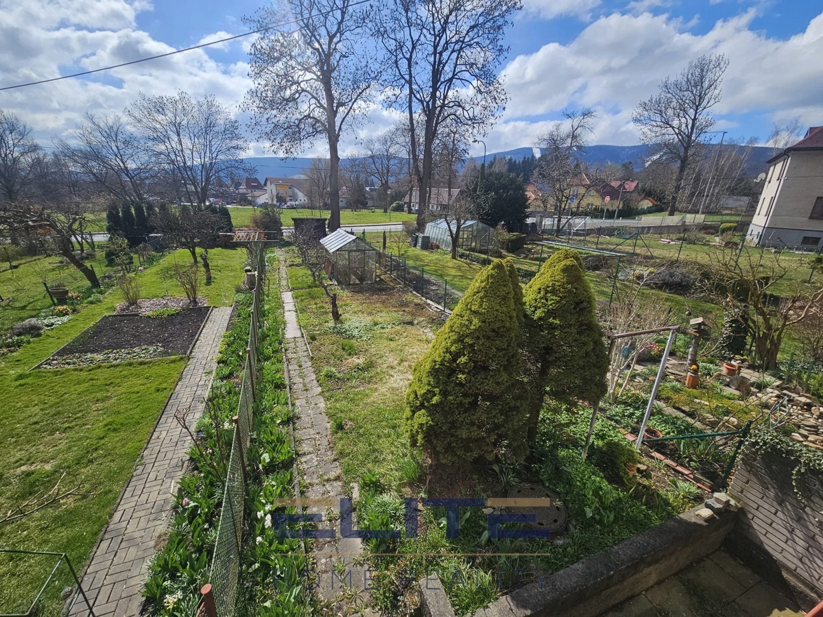 Фото 3 - Продаж будинку · Сімейний будинок · 225 m² · 5 кімнат