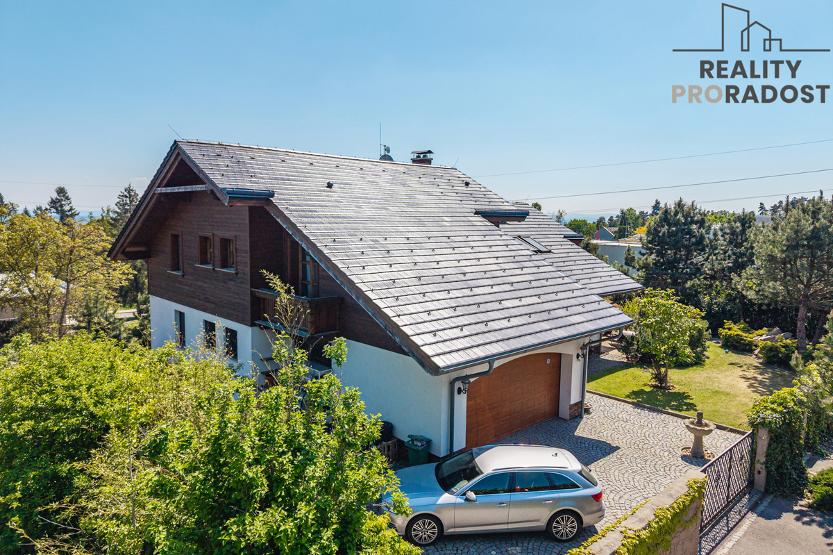 Fotografie 1 - Prodej domu · Vila · 660 m² · 5 pokojů
