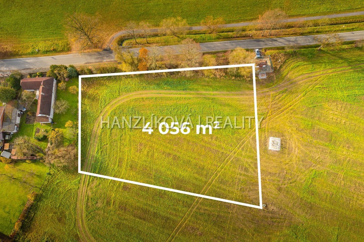 Photo 3 - Land for sale · Housings · 4 056 m²