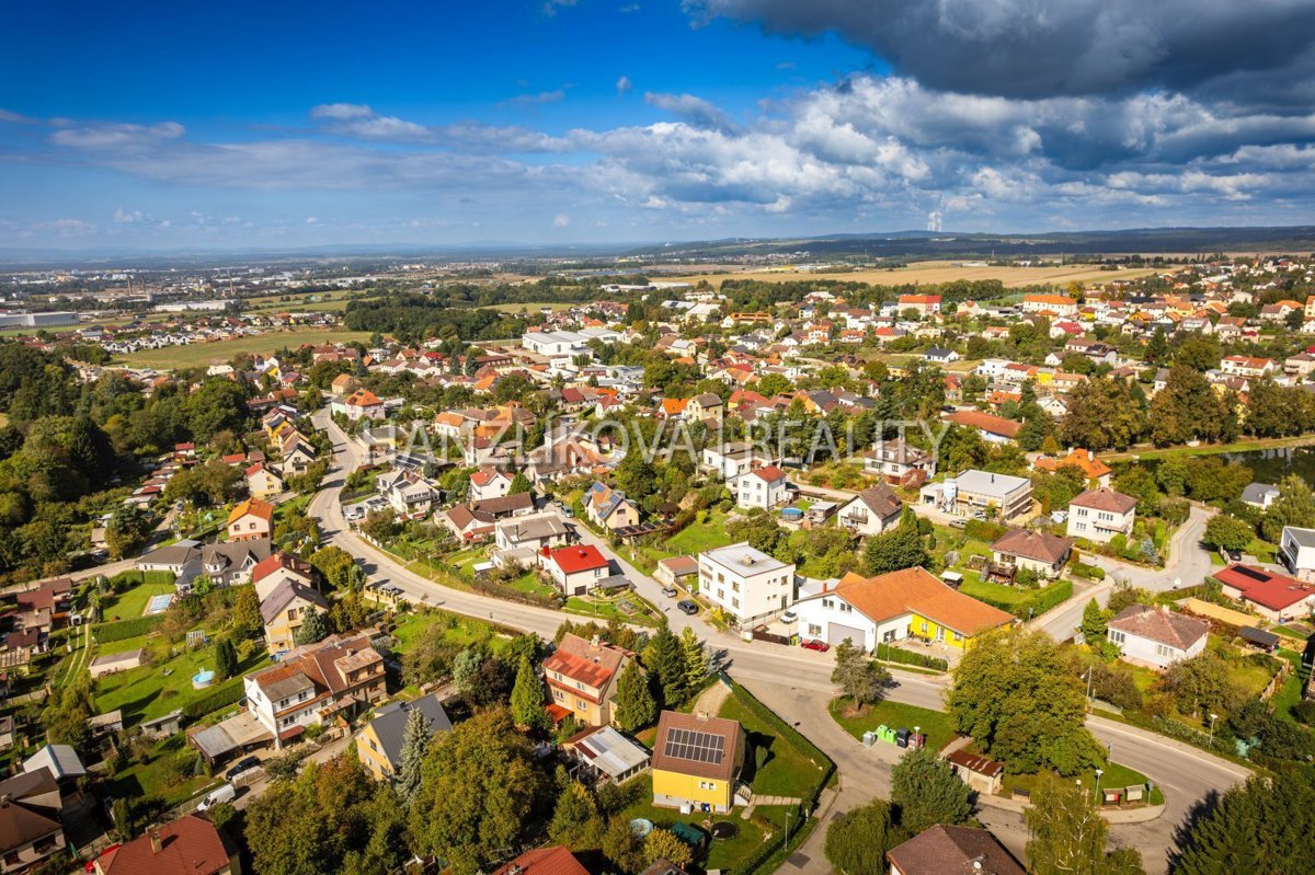 Фото 3 - Продаж будинку · Сімейний будинок · 200 m² · 5 кімнат