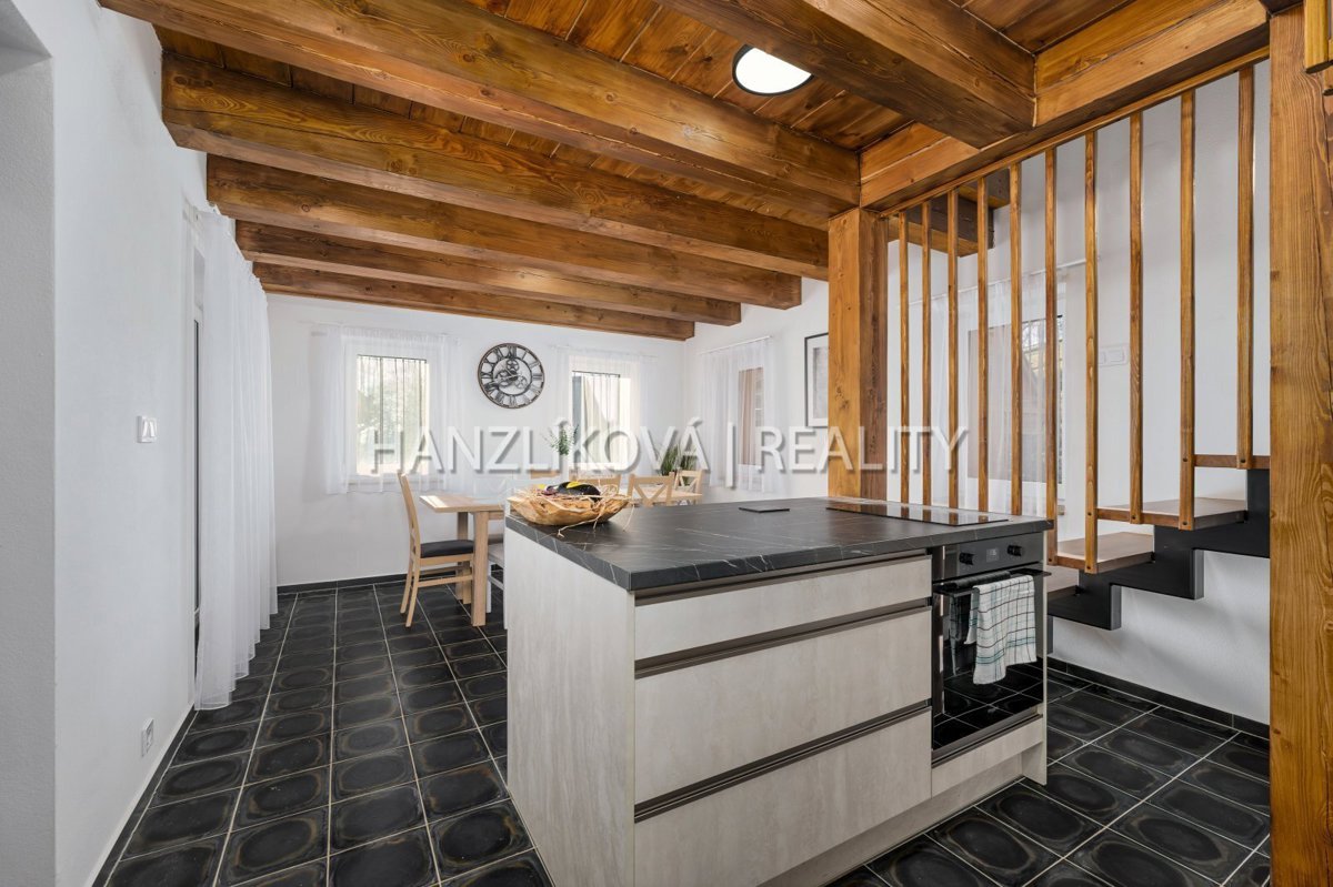 Photo 2 - House for sale · Cottage · 156 m² · 5 rooms