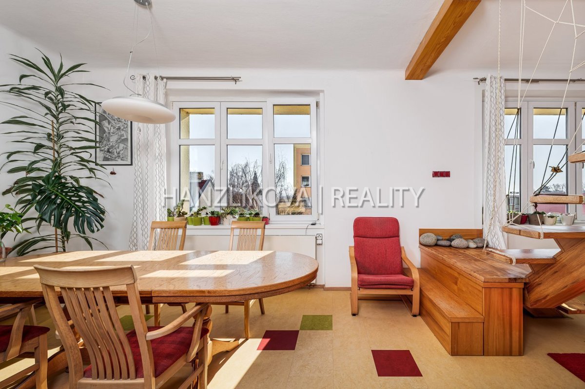 Photo 1 - Apartment for sale · 4+kk · 143 m²