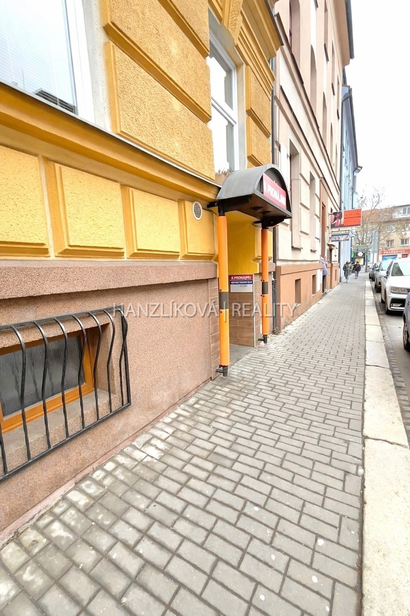 Photo 1 - Commercial property for rent · 80 m²