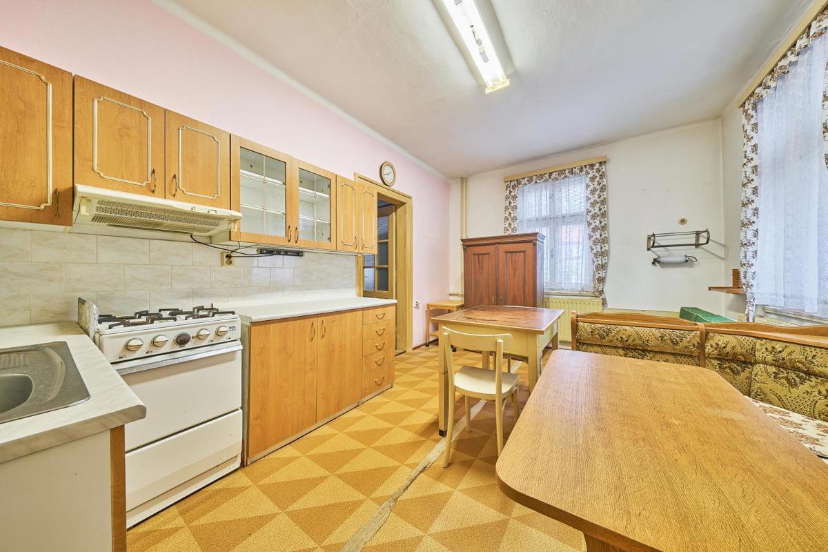 Photo 1 - House for sale · Family house · 100 m² · 6 rooms