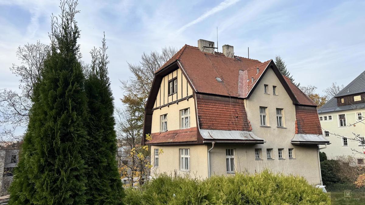 Фото 4 - Продаж квартири · 4+kk · 186 m²