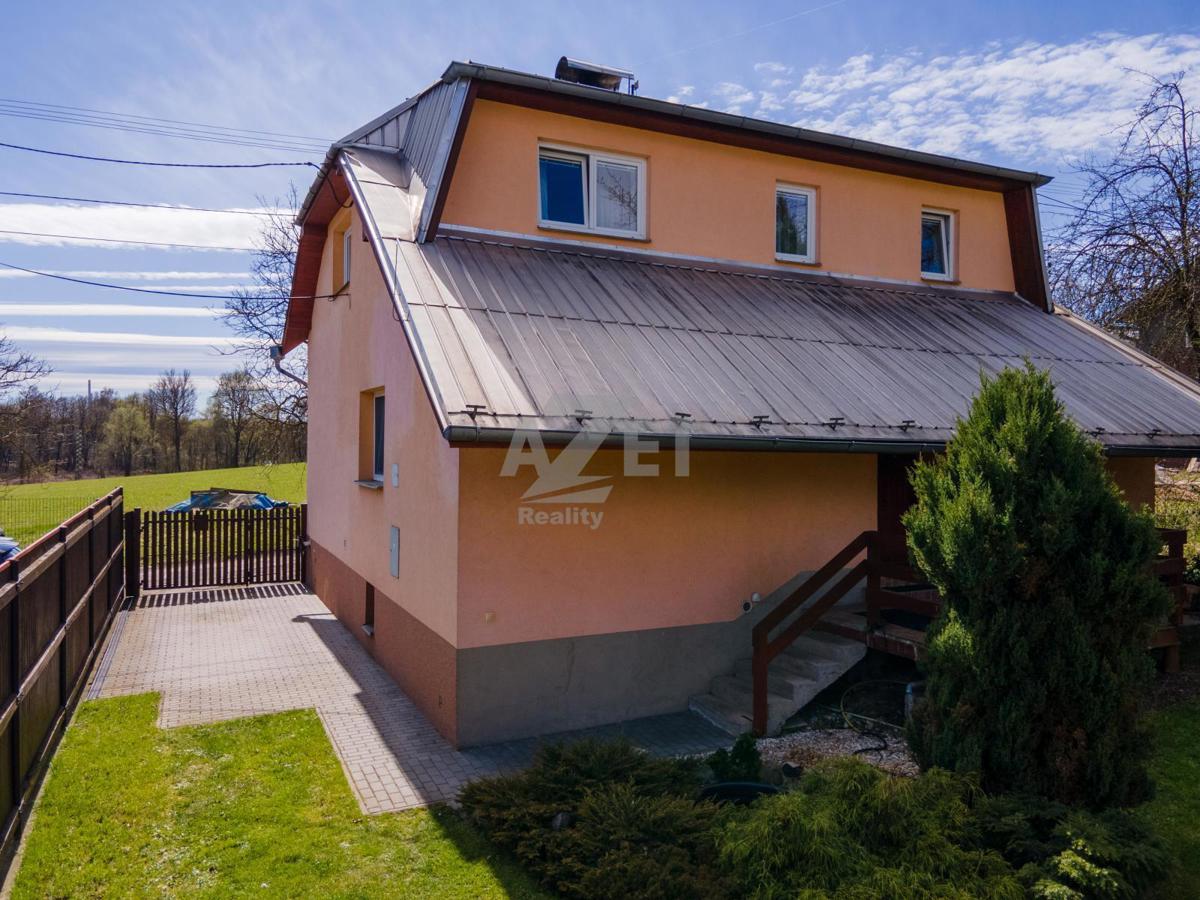 Фото 1 - Продаж будинку · Сімейний будинок · 5 кімнат