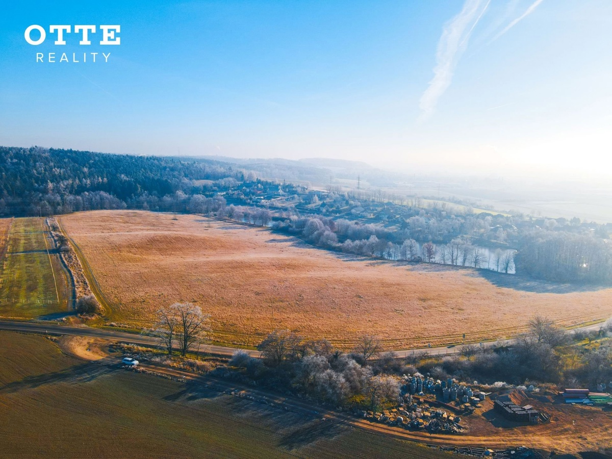 Fotografie 2 - Prodej pozemku · Louka