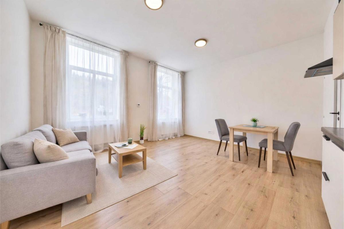 Photo 2 - Apartment for sale · 2+kk · 45 m²