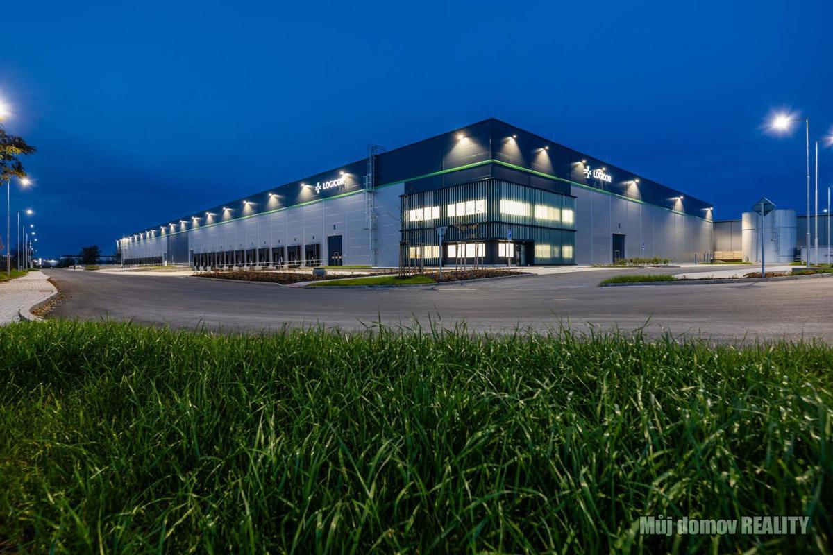 Photo 3 - Commercial property for rent · 5 625 m²