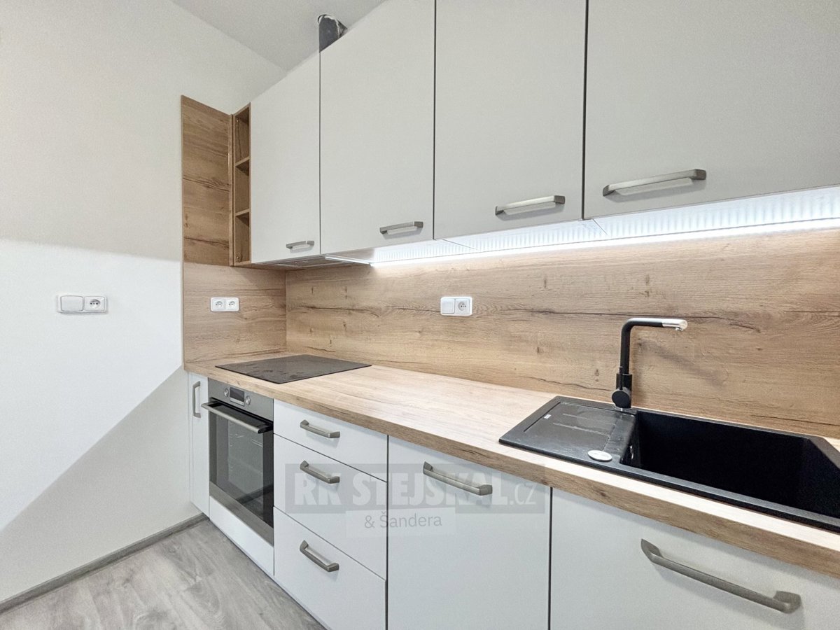 Hình ảnh 1 - Căn hộ cho thuê · 1+1 · 39 m²