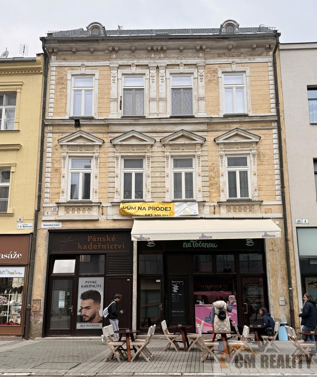 Photo 1 - House for sale · 1 146 m²