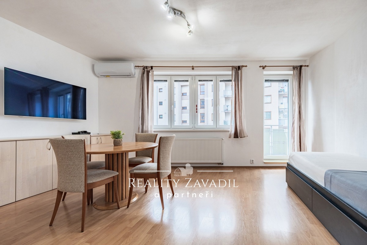 Fotografie 1 - Prodej bytu · 1+kk · 36 m²