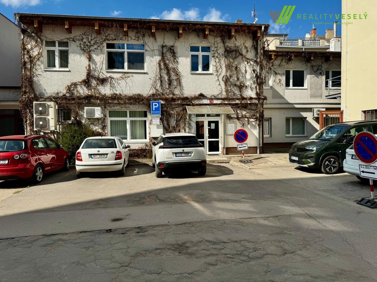 Photo 1 - Commercial property for rent · 199 m²