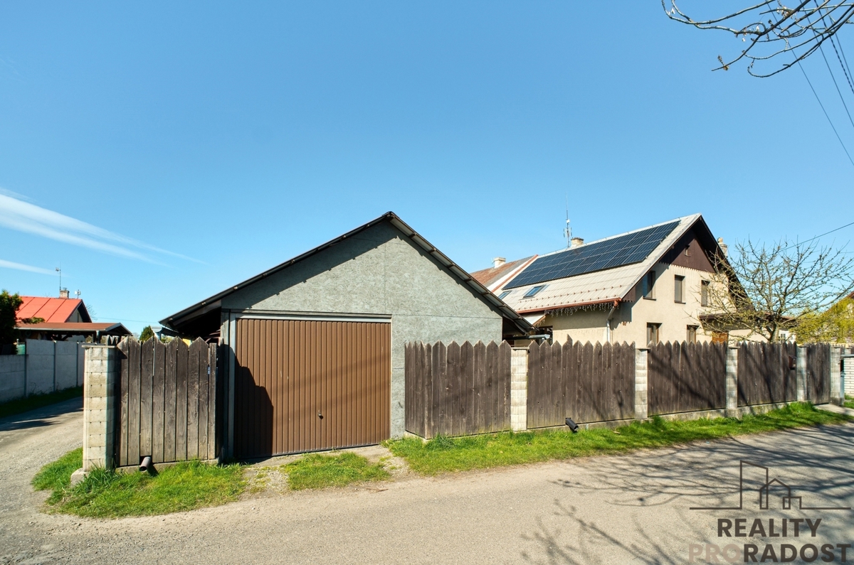 Фото 2 - Продаж будинку · Сімейний будинок · 280 m² · 5 кімнат