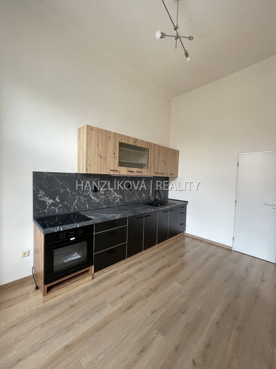 Фото 4 - Аренда квартиры · 1+1 · 49 m²