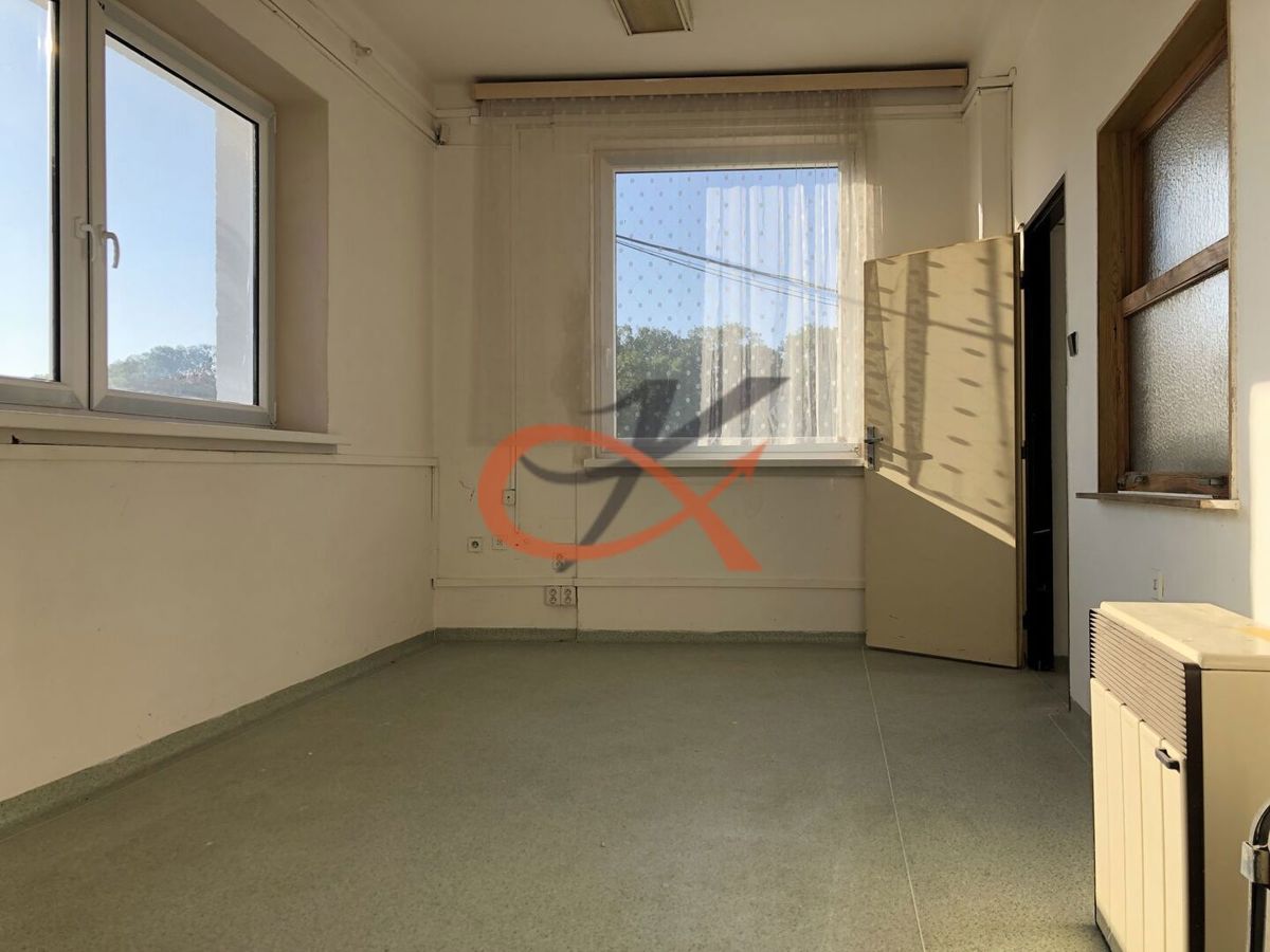 Photo 3 - Commercial property for rent · Office · 44 m²