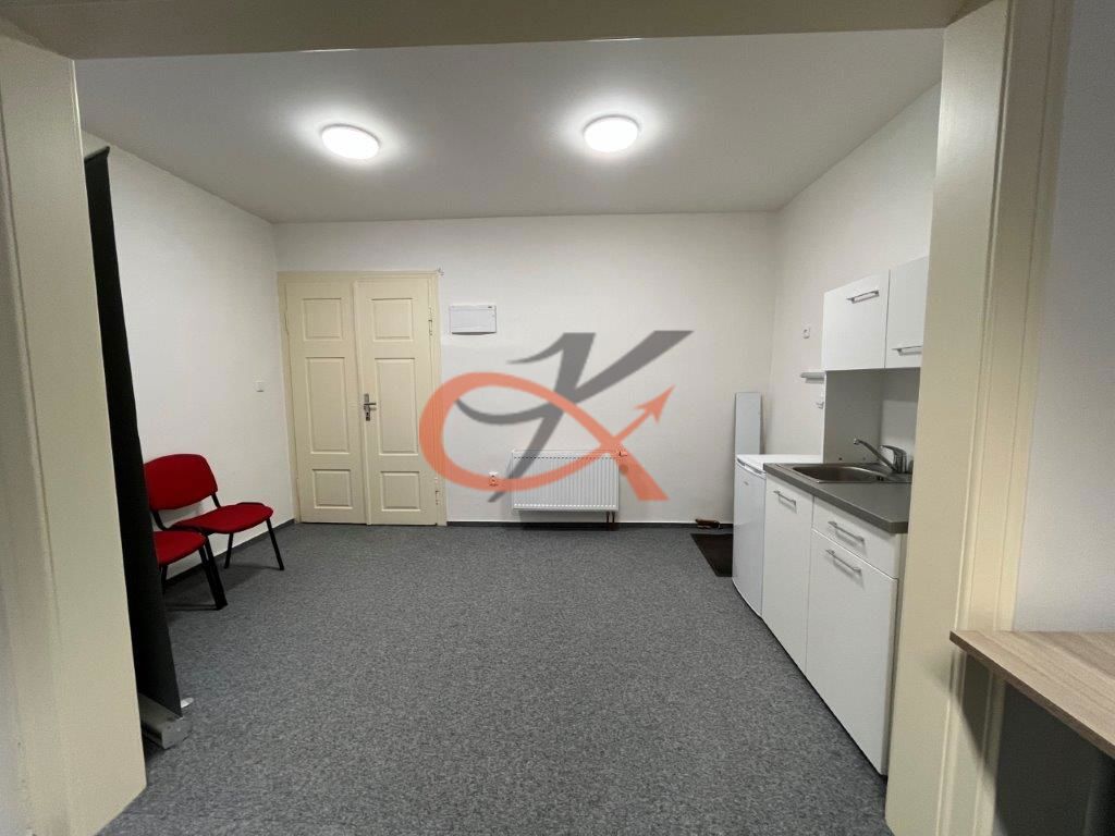 Photo 2 - Commercial property for rent · Office · 62 m²