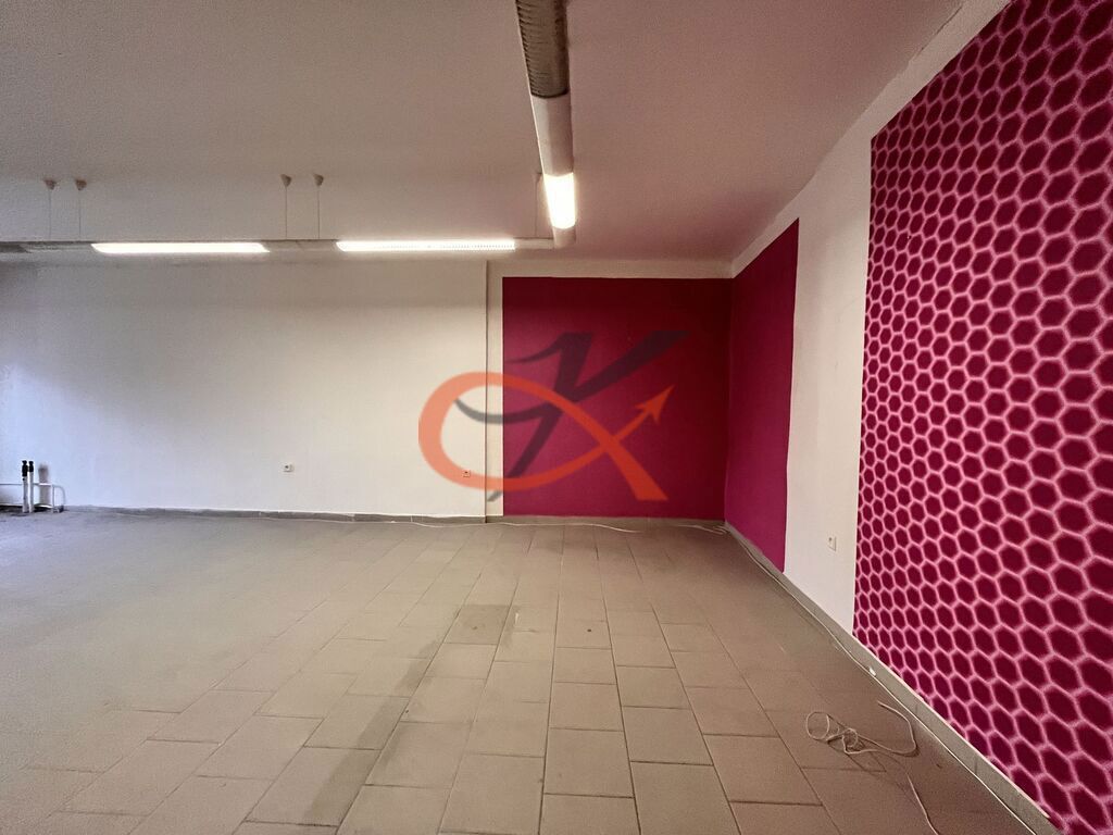Фото 2 - Аренда коммерческой недвижимости · 50 m²