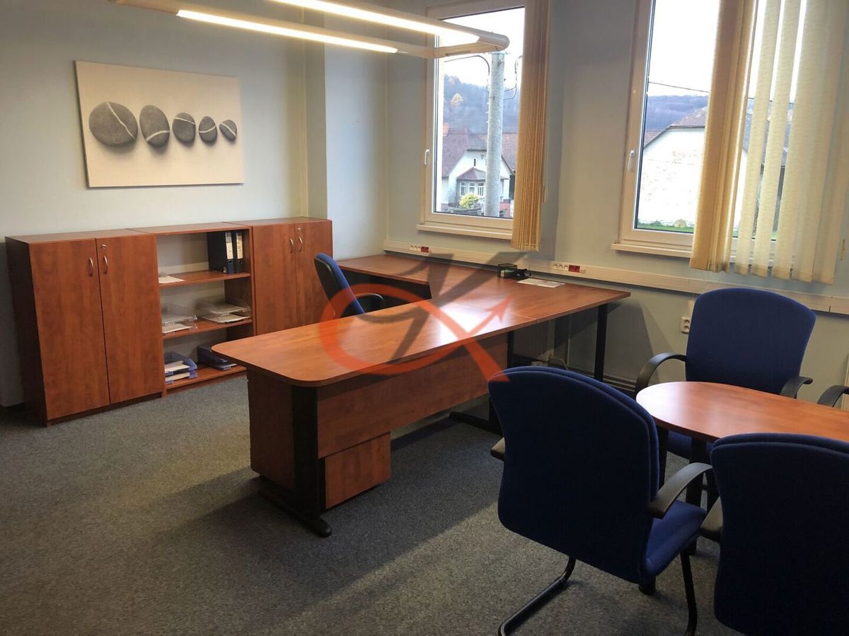 Photo 2 - Commercial property for rent · Office · 30 m²