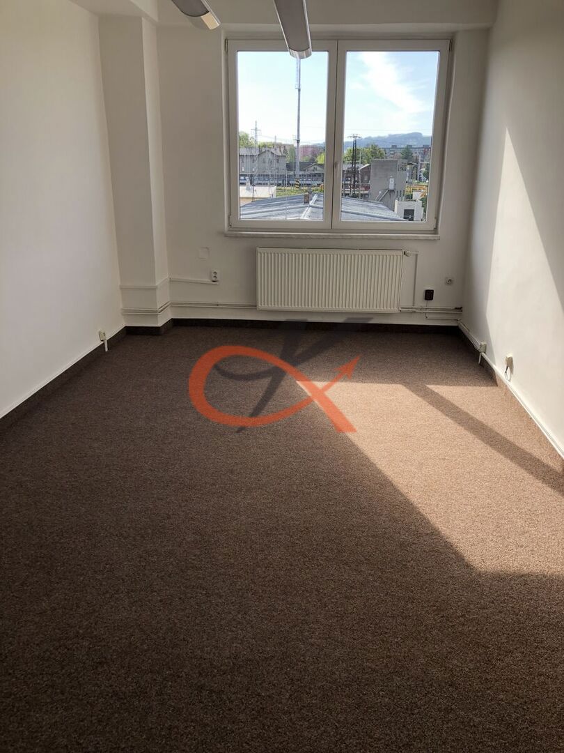 Photo 2 - Commercial property for rent · Office · 19 m²
