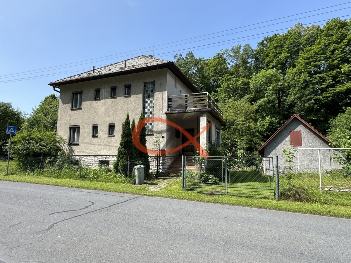 Photo 3 - House for sale · Family house · 250 m² · 5 rooms