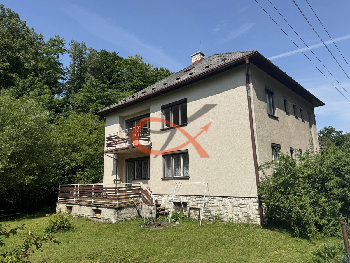 Photo 4 - House for sale · Family house · 250 m² · 5 rooms