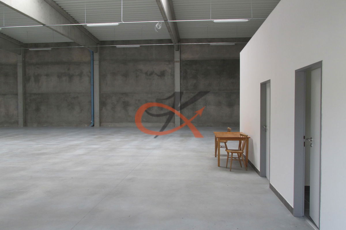 Photo 3 - Commercial property for rent · 362 m²