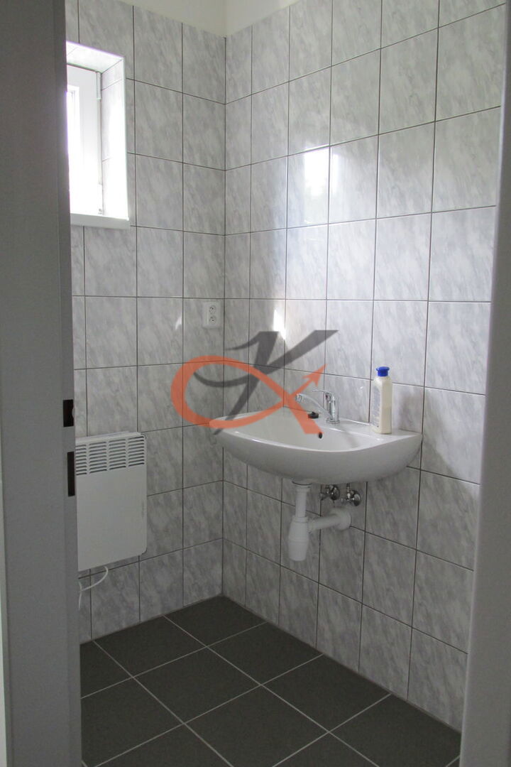 Photo 4 - Commercial property for rent · 362 m²