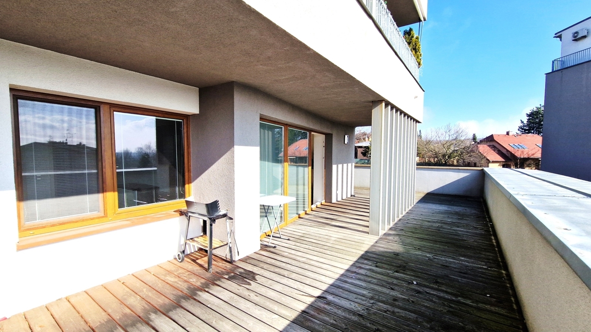 Photo 1 - Apartment for rent · 2+kk · 65 m²