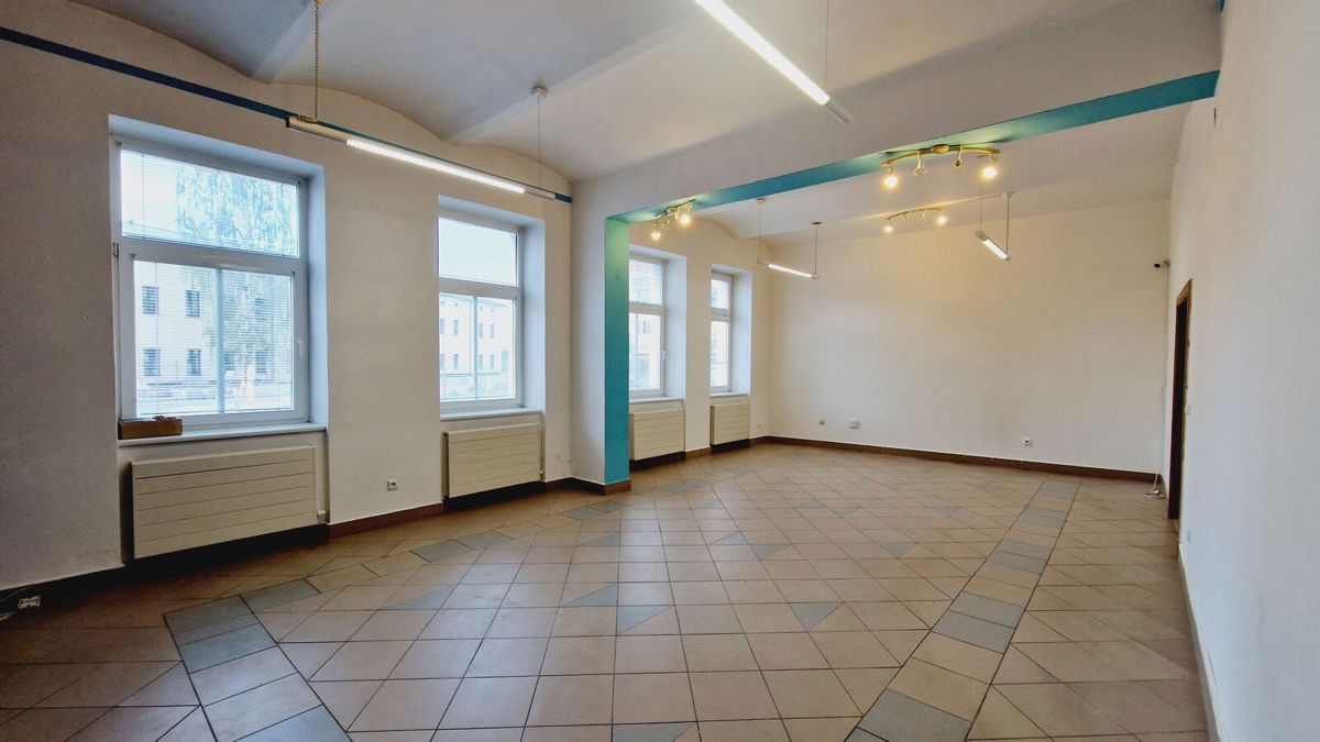 Photo 3 - Commercial property for rent · 67 m²